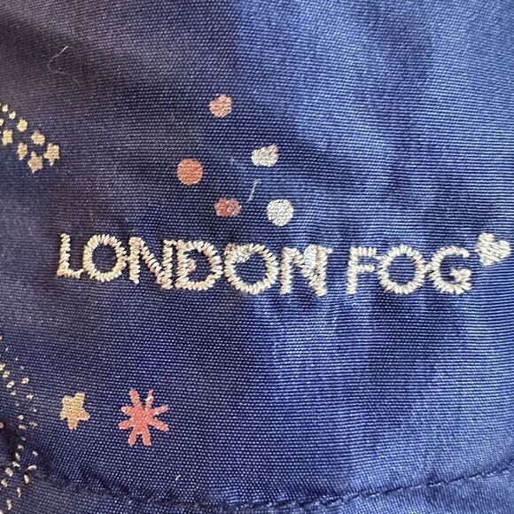 London Fog Girl’s Cinch Waist Coat (5) - Picture 7 of 9